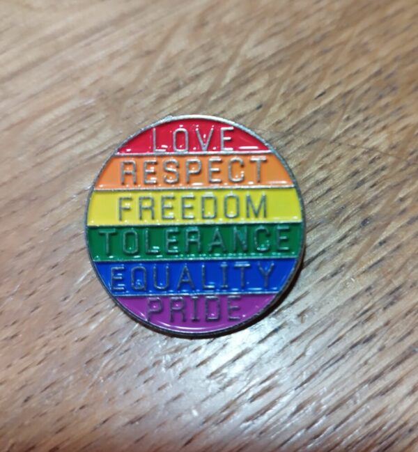 Pin's Arc-en-ciel Pride Freedom